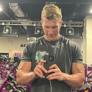 Meet your Posher, Jesse